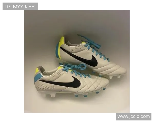 足球明星代言的足球鞋背后故事与他们的品牌选择分析