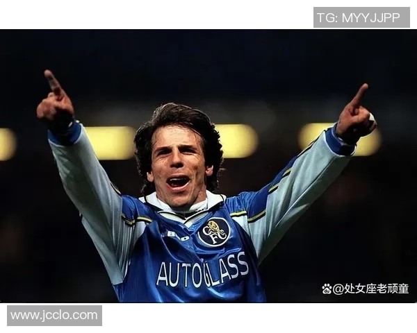 足球明星文化水平引发争议是否应被低估与偏见的思考